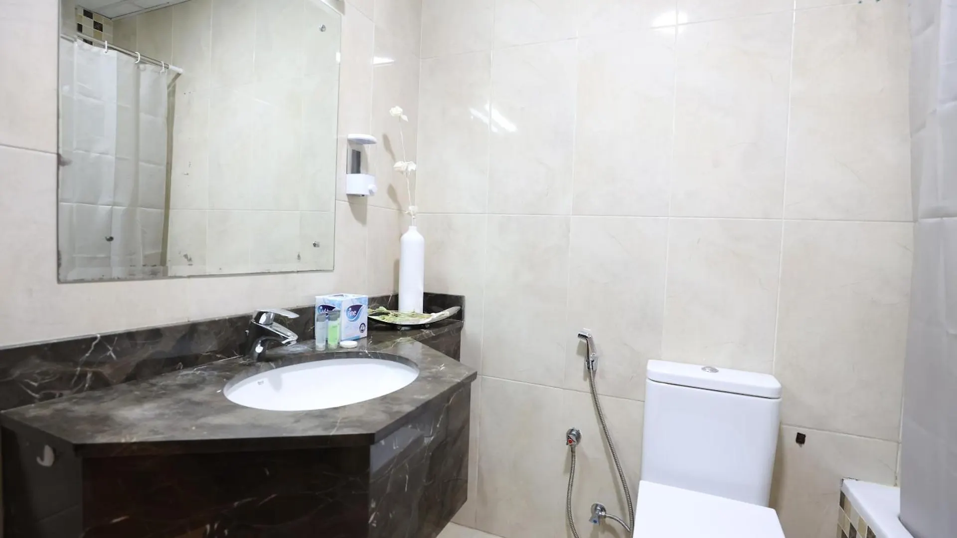 Elite Lux Holiday Homes - Spacious One Bedroom Apartment Direct Metro Access In Al Furjan Dubai