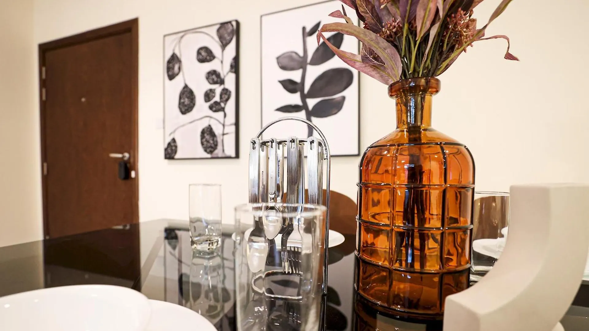 Elite Lux Holiday Homes - Spacious One Bedroom Apartment Direct Metro Access In Al Furjan Dubai