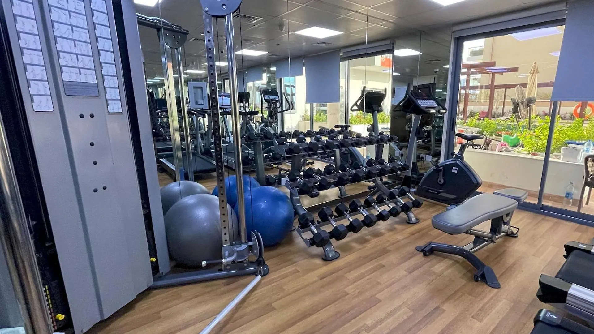 Elite Lux Holiday Homes - Spacious One Bedroom Apartment Direct Metro Access In Al Furjan Dubai